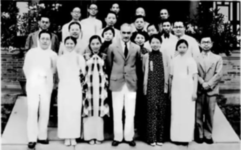 司徒雷登校长批准我爷爷谢玉铭在美国读博士